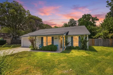 7334 Mundare Ln, Houston, TX 77086