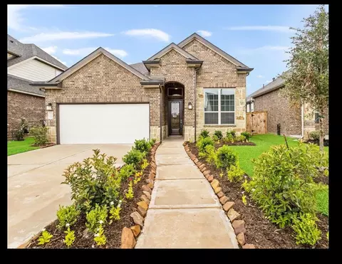 12146 Barkley Oak Dr, Texas City, TX 77591