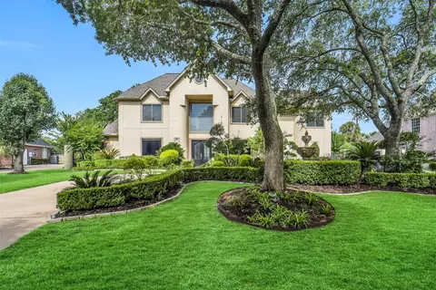 1618 Shadybrook Dr, Houston, TX 77094