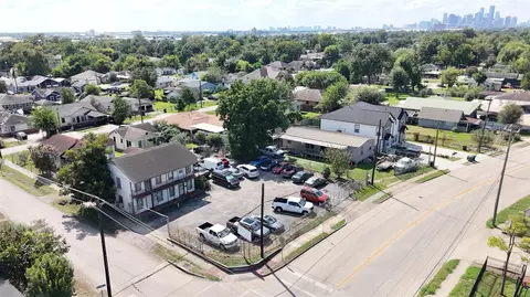 7250 Market St, Houston, TX 77020