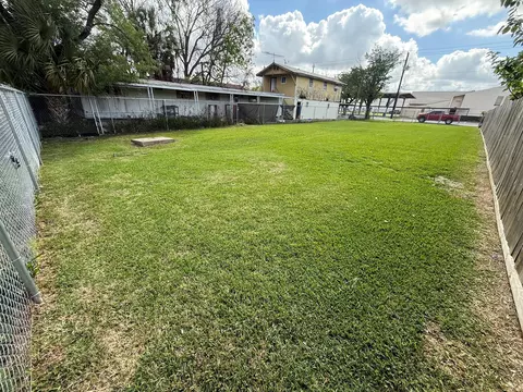 629 Georgia, South Houston, TX 77587