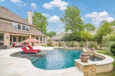 107 Cherry Bark Pl, Montgomery, TX 77316