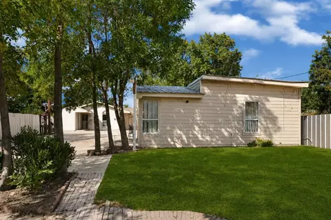 1925 Sunny Dr, Houston, TX 77093
