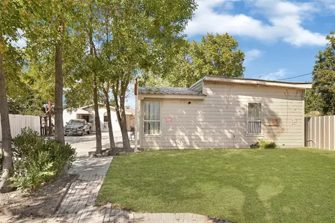 Exterior - 1925 Sunny Dr, Houston, TX 77093 photo 7 of 7
