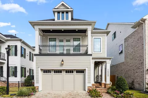 14008 Memorial Reserve Pl, Houston, TX 77079