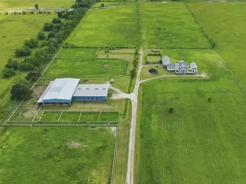 105 Big Woods Rd, Vinton, LA 70668