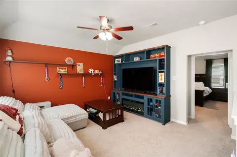 Entry Way - 9400 Hard Rock Rd, Conroe, TX 77303 photo 6 of 9