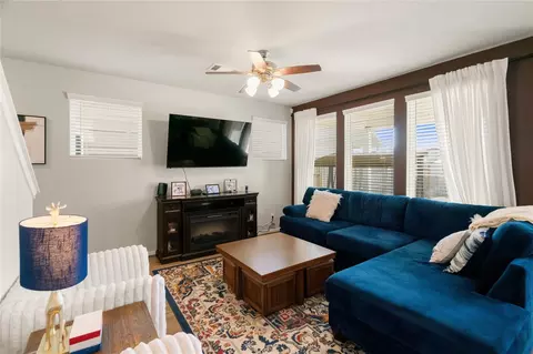 Living - 9400 Hard Rock Rd, Conroe, TX 77303 photo 1 of 2