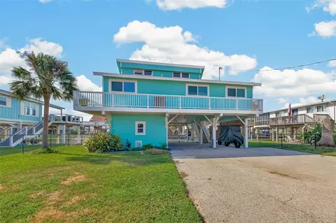 21818 Matagorda Dr, Galveston, TX 77554