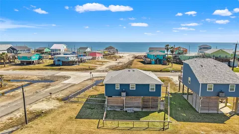 View/Area - 1206 Surf Dr, Surfside Beach, TX 77541 photo 1 of 5