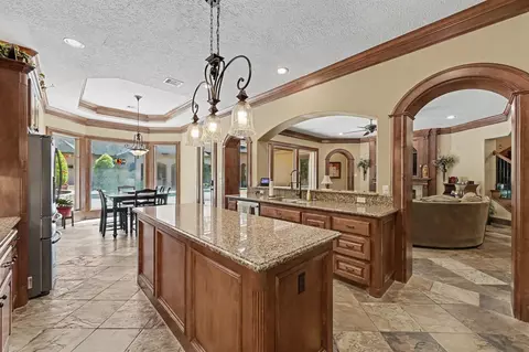 Kitchen - 27706 Braydon Ct, Spring, TX 77386 photo 2 of 5
