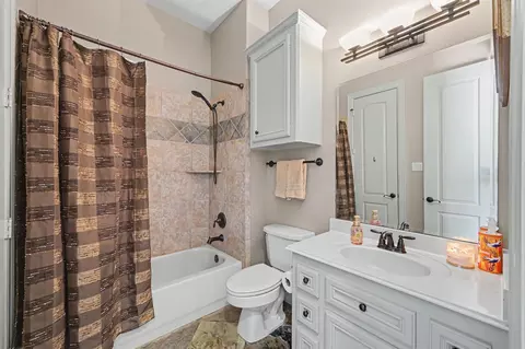 Bath - 27706 Braydon Ct, Spring, TX 77386 photo 2 of 4