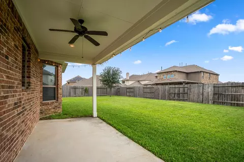 Exterior - 7502 Windsor Park Ct, Spring, TX 77379 photo 3 of 4