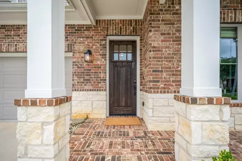 Exterior - 7502 Windsor Park Ct, Spring, TX 77379 photo 2 of 4