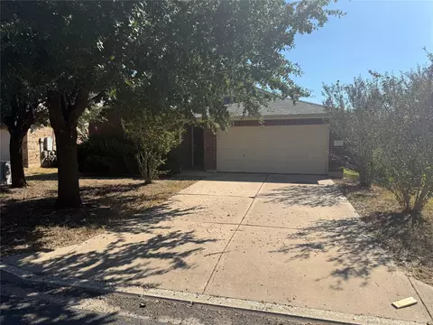 161 Brickyard Ln, Jarrell, TX 76537