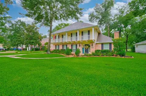 Exterior - 746 Stone Mountain Dr, Conroe, TX 77302 photo 3 of 11