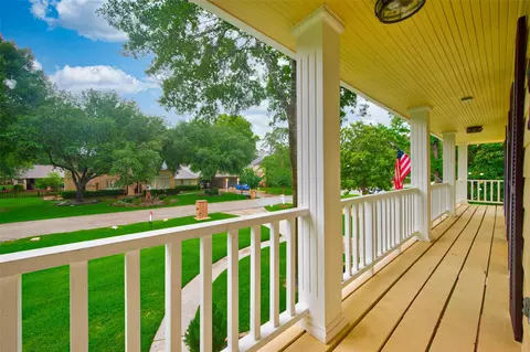 Exterior - 746 Stone Mountain Dr, Conroe, TX 77302 photo 6 of 11