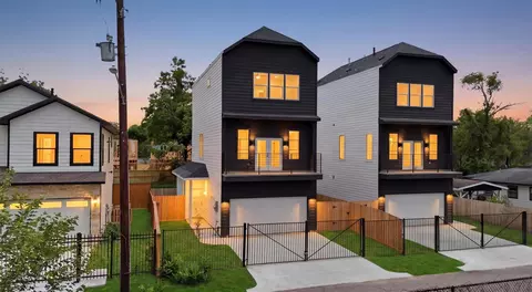 944 Homer St, Houston, TX 77091