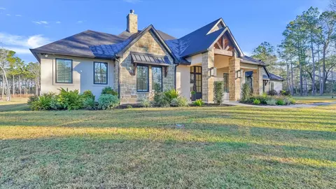 10102 Woodlane Blvd, Magnolia, TX 77354