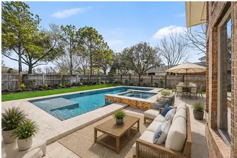 3903 Bell Hollow Ln, Katy, TX 77494