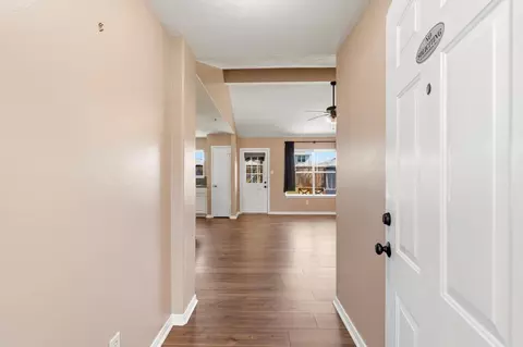 Entry Way - 16269 Sun View Ln, Conroe, TX 77302 photo 1 of 1