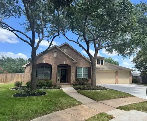 8015 Ravens Point Dr, Richmond, TX 77406