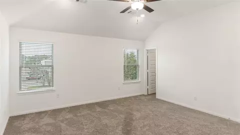 Bedroom - 14970 Eagle Feather Dr, Houston, TX 77090 photo 4 of 5