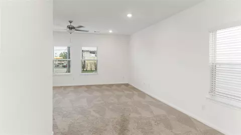 Living - 14970 Eagle Feather Dr, Houston, TX 77090 photo 1 of 4