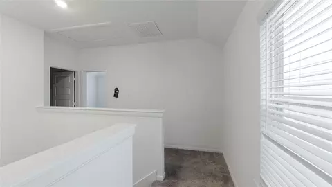 Entry Way - 14970 Eagle Feather Dr, Houston, TX 77090 photo 3 of 3