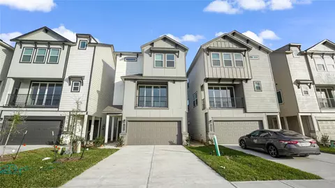 14970 Eagle Feather Dr, Houston, TX 77090