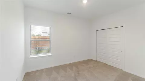 Bedroom - 14970 Eagle Feather Dr, Houston, TX 77090 photo 1 of 5