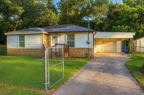 5717 Eunice St, Texas City, TX 77591