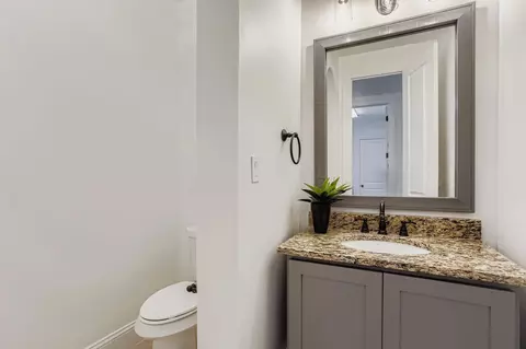 Bath - 6 Freestone Stream Pl, Spring, TX 77389 photo 1 of 8