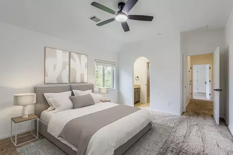 Bedroom - 6 Freestone Stream Pl, Spring, TX 77389 photo 6 of 11