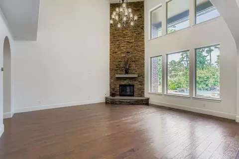 Living - 6 Freestone Stream Pl, Spring, TX 77389 photo 3 of 3
