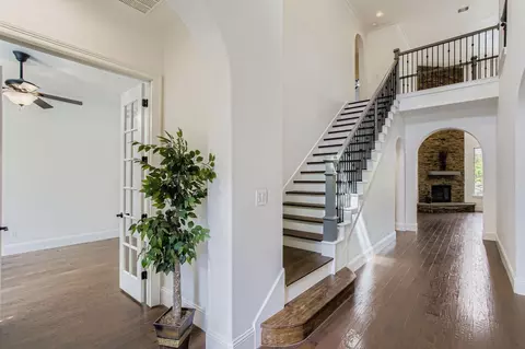 Entry Way - 6 Freestone Stream Pl, Spring, TX 77389 photo 1 of 4