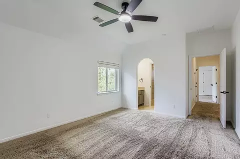 Bedroom - 6 Freestone Stream Pl, Spring, TX 77389 photo 5 of 11