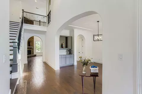 Entry Way - 6 Freestone Stream Pl, Spring, TX 77389 photo 2 of 4