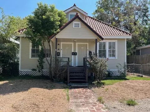 4725 Avenue R 12, Galveston, TX 77551