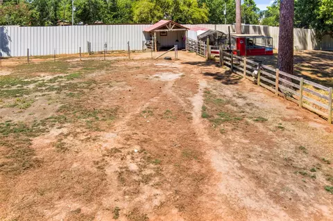 Exterior - 200 Trott Ln, Point Blank, TX 77364 photo 11 of 13