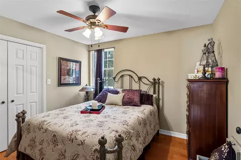 Bedroom - 200 Trott Ln, Point Blank, TX 77364 photo 5 of 5