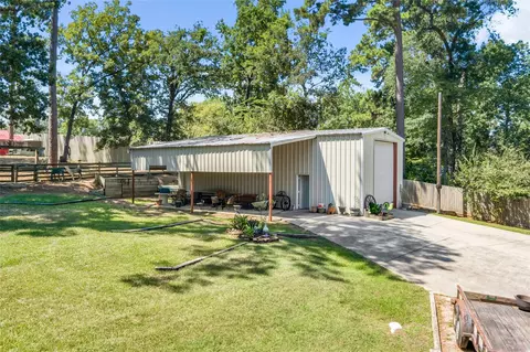 Exterior - 200 Trott Ln, Point Blank, TX 77364 photo 8 of 13