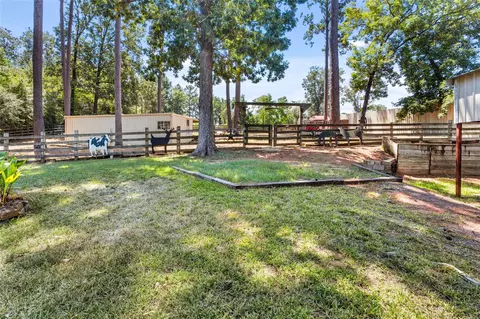 Exterior - 200 Trott Ln, Point Blank, TX 77364 photo 12 of 13