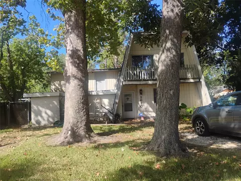 2610 Goldenrod St, Pasadena, TX 77503