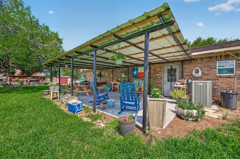 Exterior - 6210 Eagle Dr, Rosenberg, TX 77471 photo 12 of 16