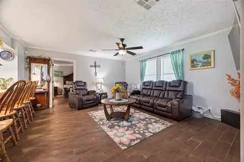Living - 6210 Eagle Dr, Rosenberg, TX 77471 photo 1 of 3