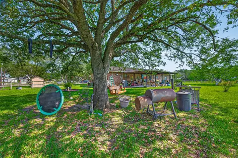Exterior - 6210 Eagle Dr, Rosenberg, TX 77471 photo 8 of 16