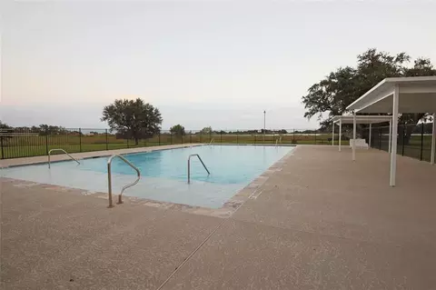 920 Mill Rd, Angleton, TX 77515 photo 7