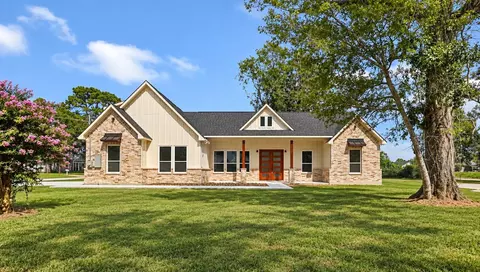 1302 Lamar St, Liberty, TX 77575