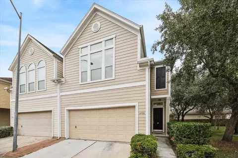 14906 Tuttle Point Dr, Houston, TX 77082